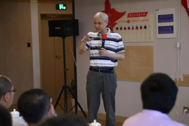 悅享數(shù)字參加中大金石”孝“文化講座(圖2) 悅享數(shù)字參加中大金石”孝“文化講座(圖2)