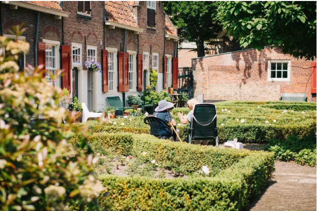 研究表明：老年人多用智能產(chǎn)品有利于保護認知功能(圖1)